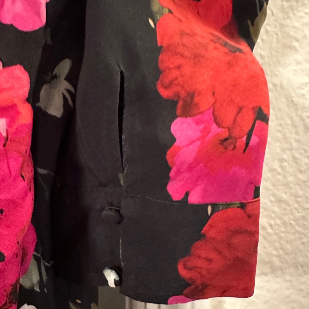 Alice + Olivia Jem Puff Sleeve Floral Mini Shirt Dress - Picture 6 of 10